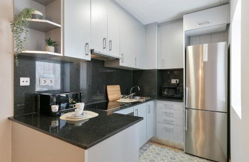 Sants-Badal Appartement | Click&Flat Sugranyes
