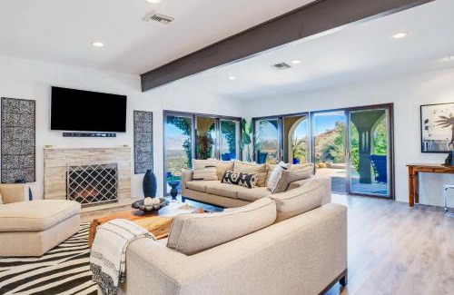 Palm Desert Maison | Cliff House - El Paseo Retreat with amazing views of Palm Desert city lights