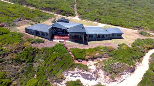 Gouritz Maison | Cliff's Edge Farmhouse