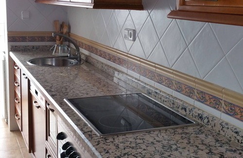 Jaen Appartement | APPARTEMENT CLIMATISÉ AVEC GARAGE ET PISCINE