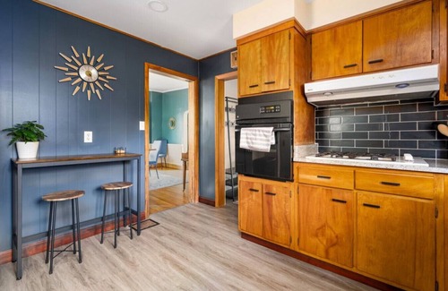Clintonville Maison | Clintonville | OSU | Entire Home