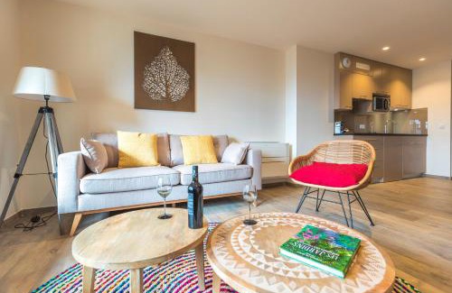 Casteljaloux Maison | Clos Castel Villas