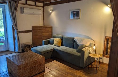 Isle Maison | Clos de Gigondas Countryside house 10 mins from CHU and Limoges center