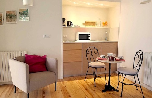 Jurancon Maison | Duplex-Appartement-Salle de bain privée séparée-L’Appt du Loft