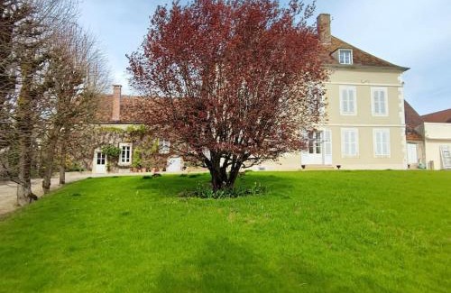Saint-Bris-le-Vineux Maison | Clos Saint-Priscus - Gîte de Charme - Les Bastides d'Edouard en Bourgogne