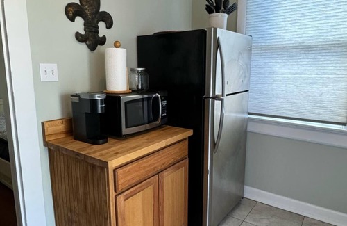 West Riverside Maison | 🔥CLOSE 2 UPTOWN+ZOO❤️ SLEEPS 5 & PET FRIENDLY W/FEE