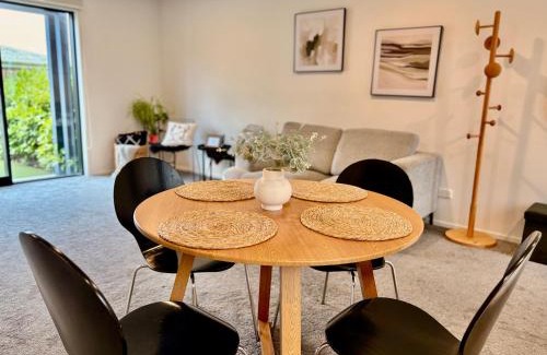 Addington Appartement | Close to Arena and one kilometer from Railway station onsite EV car park