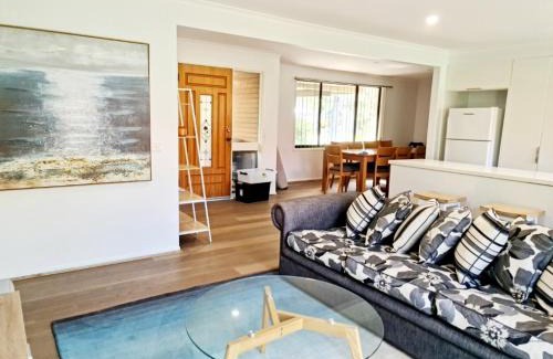 Surfside Maison | Close to beach and Mangrove walk