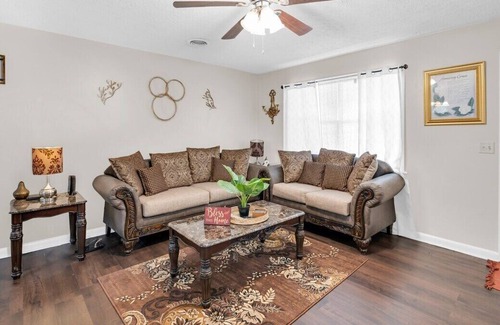 Starkville Maison | Close to MSU | Family Environment | Comfortable