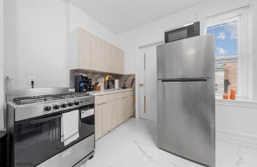 The Heights Appartement | Close to PATH -Games -Parking lot - NYC in 15 min