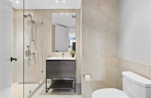 Port Morris Hôtel | Close to Stadium Studio F Bal BR | Hotel Amenities