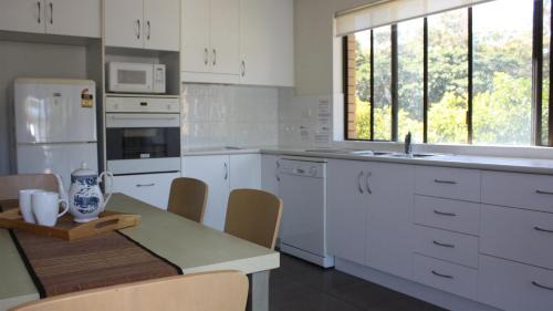 Woorim Maison | Close to Surf Beach, Surf Club, Hotel and Shops - Boyd St, Woorim