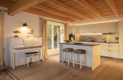 Neuendorf Maison | Close to the beach, chic vacation home with beautiful garden - Ferienhaus Hideaway