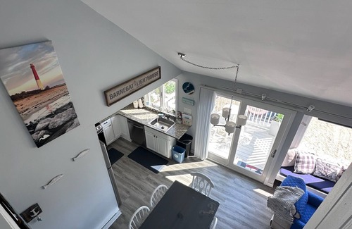 Barnegat Light Maison | Close to the Bay and Beach! 5 BDR in the heart of Barnegat Light