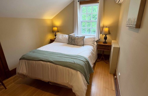 Southampton Maison | Close to the beach and downtown