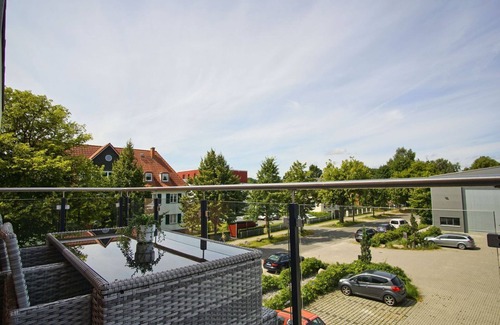 Lauterbach Appartement | Close to the sailing harbor, balcony, own sauna - Alte Fischfabrik Lauterbach FeWo 10