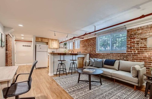City Park Appartement | Cloud by Modern Midstay / 1Block to City Park #C15