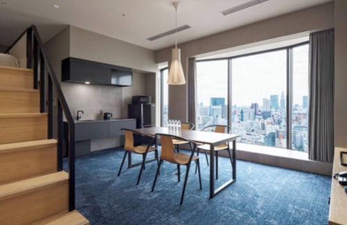 Hyakunincho Hôtel | Cloud-Level Bunk Room Escape in Affordable Hotel WiFi AC Gym laundromat Shinjuku