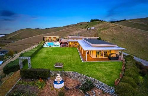 Blenheim Maison | Cloudy Bay Suite in an 6-bedroom luxury villa