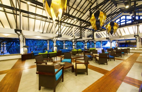 Kammala Station Balnéaire | Club Hotel Dolphin