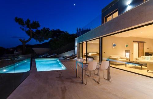 Tossa de Mar Villa | Club Villamar - Rosalicia