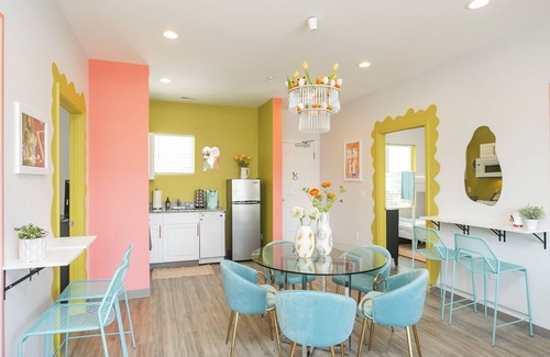 Maxwell Maison | 🎸🎇 CLUELESS HOME IN NASH-VEGAS! WALKABLE LOCATION!