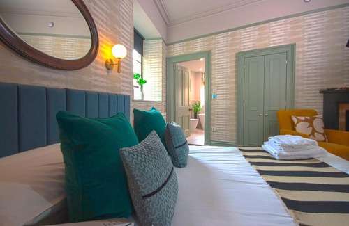 Forres Hôtel | Cluny Bank