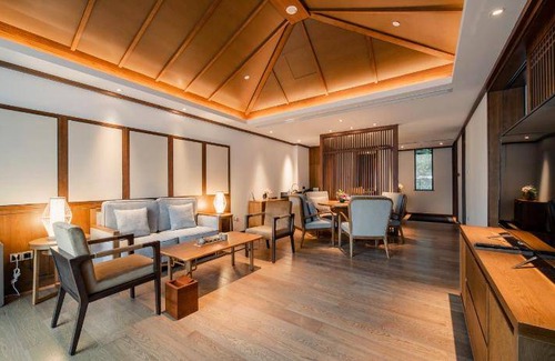 Wuzhong Hôtel | 800 m² Hôtel ∙ 4 chambres ∙ 15 personnes