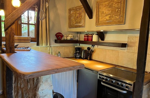Les Eyzies Cottage | Gîte au calme en Aquitaine avec terrasse meublée
