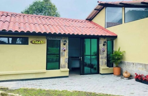 San Antonio del Tequendama Cabine | Modern cabin in the middle of nature