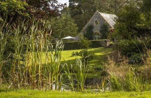 Hawling Maison | Coach House Hawling