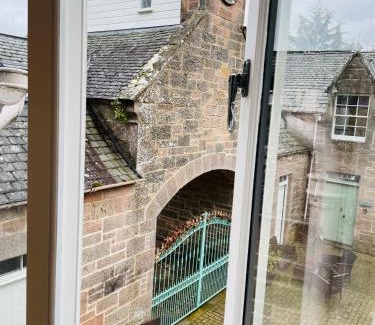 Aberlour Maison | Coachmans Cottage