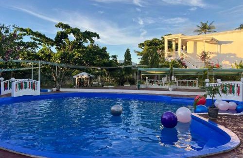 Loon Hôtel | Coast Side Cliffs Resort