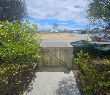Papamoa Beach Maison | Coastal Beach Haven