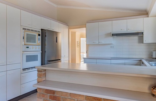Berrara Maison | Coastal Berrara Breeze