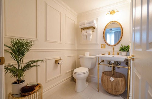 North End Hôtel | Coastal Chateau