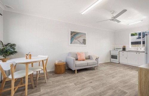 Crescent Head Appartement | Coastal Chic Apartment Only Minutes to the Beach