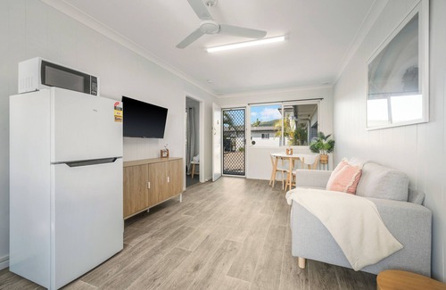 Crescent Head Appartement | Coastal Chic Apartment Only Minutes to the Beach