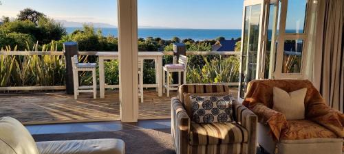 Pohara Maison | Coastal Chic in Pohara