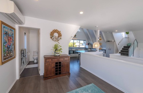 Papamoa Beach Maison | Coastal Chic - Papamoa Beach Holiday Home