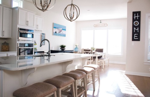 Lewes Maison | Coastal Club Community Resort Style Amenities - 8BR's 4 Baths in Lewes-Rehoboth