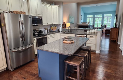 Lewes Maison | Coastal Club- Spotless 3 BR with resort amenities