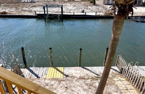 Navarre Beach Maison | Coastal Cottage