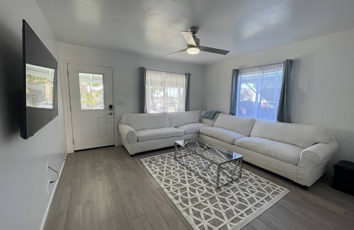 Grover Beach Maison | Coastal Delight - Blocks from the beach