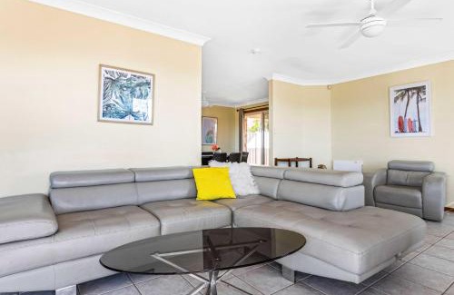 Shell Cove Maison | Coastal Delight In Shellcove