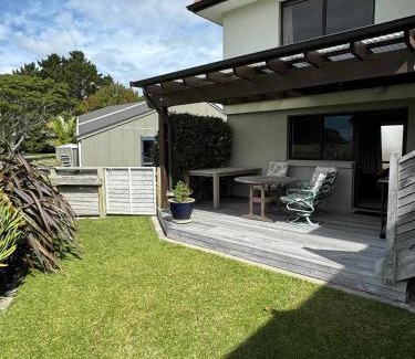 Mount Maunganui Appartement | Coastal golfers guest house