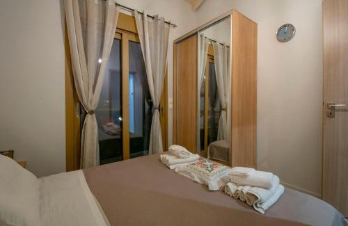 Korfalonas Maison | Coastal Haven Your Oasis by the Sea