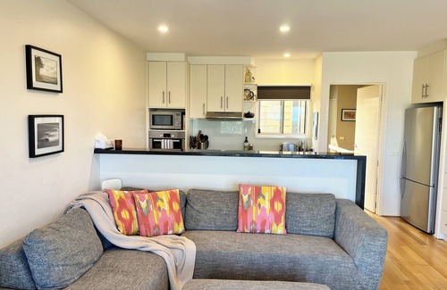 Torquay Maison | Coastal Home away from Home