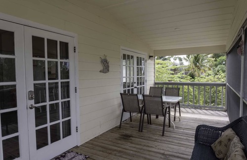 Cutthroat Harbor Estates Maison | Coastal Oasis, Canal front