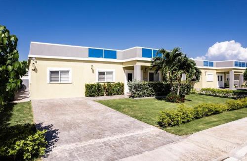 St. Ann's Bay Villa | Coastal Paradise at Marina Villas